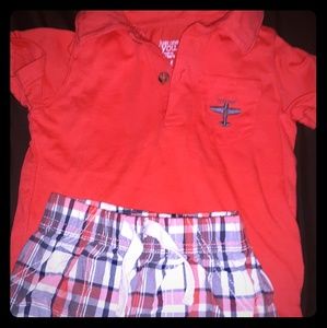 Boy's Carter's short set